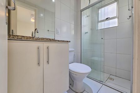 Apartamento à venda com 55m², 2 quartos e 1 vaga Apartamento à venda com 55m², 2 quartos e 1 vagaBanheiro da Suíte