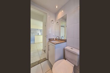 Apartamento à venda com 55m², 2 quartos e 1 vaga Apartamento à venda com 55m², 2 quartos e 1 vagaBanheiro social