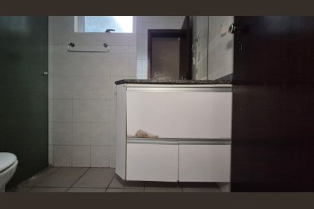 Apartamento para alugar com 83m², 3 quartos e 2 vagas Apartamento para alugar com 83m², 3 quartos e 2 vagasBanheiro