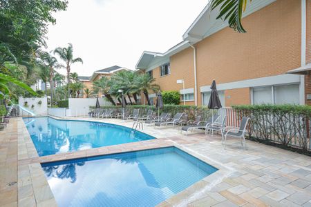 Casa à venda com 200m², 3 quartos e 2 vagasÁrea comum - Piscina