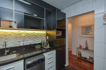 Casa à venda com 200m², 3 quartos e 2 vagasCozinha