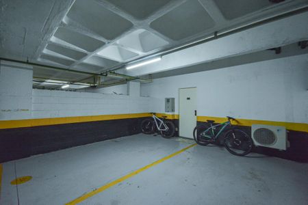 Casa à venda com 200m², 3 quartos e 2 vagasGaragem