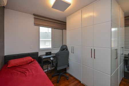 Casa à venda com 200m², 3 quartos e 2 vagasQuarto 2