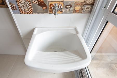 Apartamento à venda com 47m², 2 quartos e sem vaga Apartamento à venda com 47m², 2 quartos e sem vagaÁrea de Serviço - Tanque