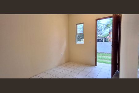 Sala de apartamento para alugar com 2 quartos, 35m² em Morro das Pedras, Florianópolis