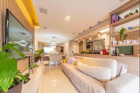 Sala de apartamento à venda com 3 quartos, 90m² em Vila Apiai, Santo André