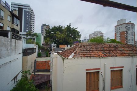 Quarto 1 - Vista de apartamento à venda com 2 quartos, 70m² em Floresta, Porto Alegre