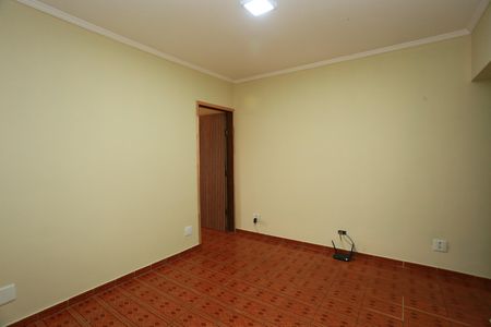 sala  de casa para alugar com 2 quartos, 60m² em Jardim Helga, São Paulo