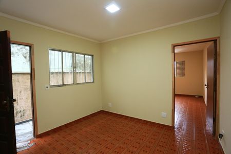 Sala de casa para alugar com 2 quartos, 60m² em Jardim Helga, São Paulo