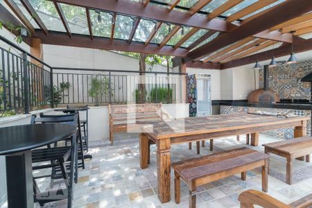 Apartamento à venda com 96m², 2 quartos e 2 vagasChurrasqueira