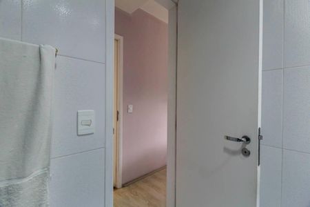Apartamento à venda com 96m², 2 quartos e 2 vagasBanheiro da Suíte 1
