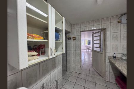 Casa para alugar com 150m², 2 quartos e 2 vagasLavanderia