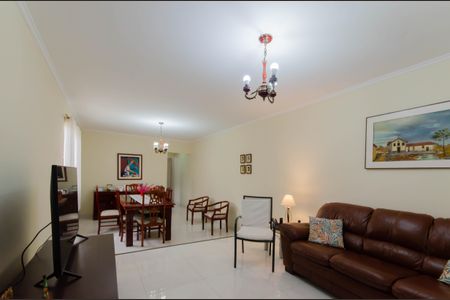 Sala de casa à venda com 3 quartos, 176m² em Vila São José, São Paulo