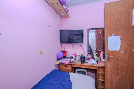 Casa à venda com 70m², 2 quartos e sem vaga Casa à venda com 70m², 2 quartos e sem vagaQuarto