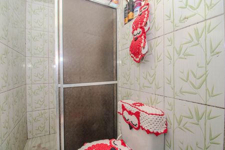 Casa à venda com 70m², 2 quartos e sem vaga Casa à venda com 70m², 2 quartos e sem vagaBanheiro