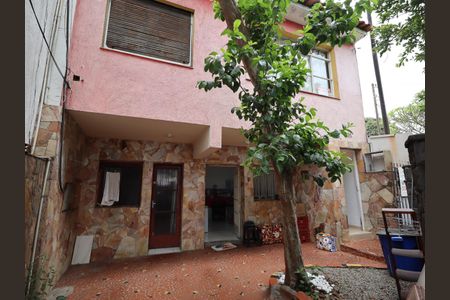 Casa à venda com 70m², 2 quartos e 1 vagaÁrea externa