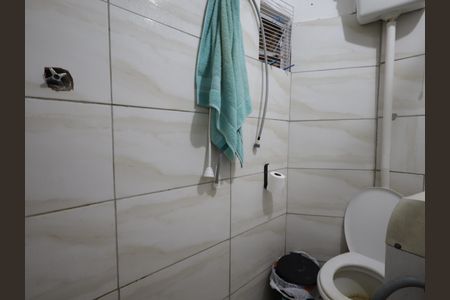 Casa à venda com 70m², 2 quartos e 1 vagaBanheiro da Suíte