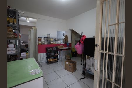 Casa à venda com 70m², 2 quartos e 1 vagaSala