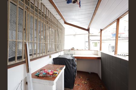 Casa à venda com 70m², 2 quartos e 1 vagaÁrea de Serviço