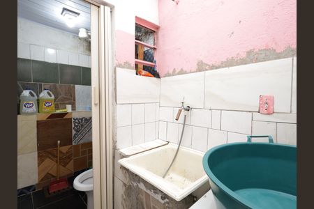 Casa à venda com 70m², 2 quartos e 1 vagaÁrea de Serviço