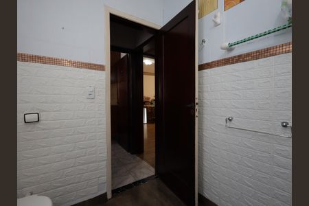 Casa à venda com 70m², 2 quartos e 1 vagaBanheiro