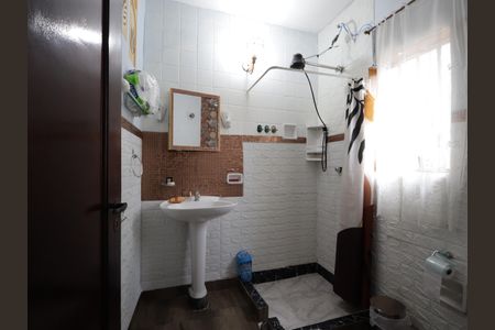 Casa à venda com 70m², 2 quartos e 1 vagaBanheiro