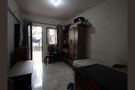Casa à venda com 70m², 2 quartos e 1 vagaSuíte