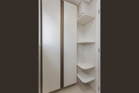 Apartamento à venda com 56m², 1 quarto e 1 vaga Apartamento à venda com 56m², 1 quarto e 1 vagaÁrea de Serviço