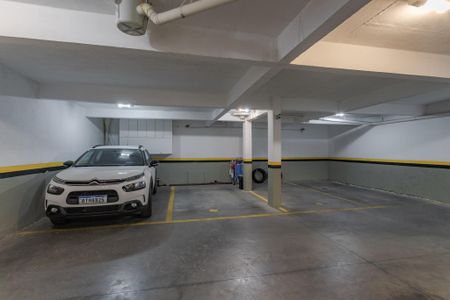 Apartamento à venda com 56m², 1 quarto e 1 vaga Apartamento à venda com 56m², 1 quarto e 1 vagaGaragem