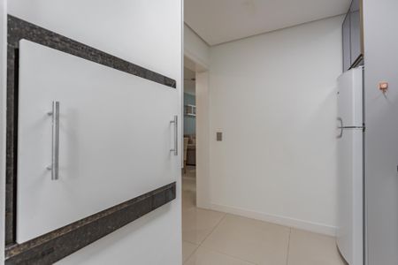 Apartamento à venda com 56m², 1 quarto e 1 vaga Apartamento à venda com 56m², 1 quarto e 1 vagaCozinha