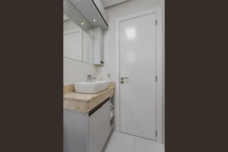 Apartamento à venda com 56m², 1 quarto e 1 vaga Apartamento à venda com 56m², 1 quarto e 1 vagaBanheiro