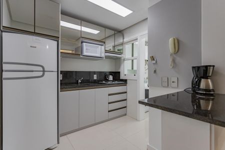 Apartamento à venda com 56m², 1 quarto e 1 vaga Apartamento à venda com 56m², 1 quarto e 1 vagaCozinha