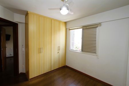 Apartamento para alugar com 114m², 3 quartos e 2 vagasQuarto 2