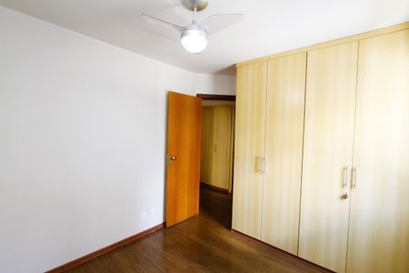Apartamento para alugar com 114m², 3 quartos e 2 vagasQuarto 2