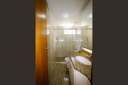 Apartamento para alugar com 114m², 3 quartos e 2 vagasBanheiro Social