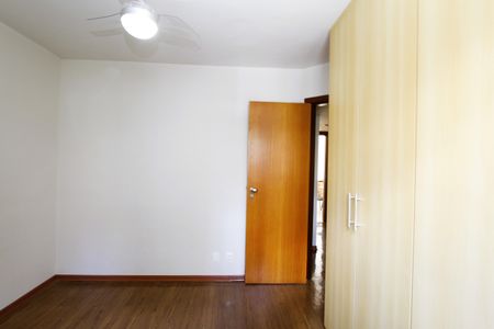 Apartamento para alugar com 114m², 3 quartos e 2 vagasQuarto 2