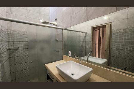 Casa para alugar com 271m², 4 quartos e 3 vagasBanheiro da Suíte