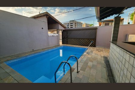 Casa para alugar com 271m², 4 quartos e 3 vagasÁrea comum