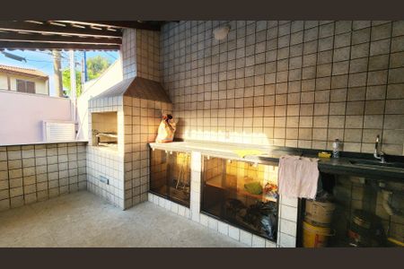 Casa para alugar com 271m², 4 quartos e 3 vagasÁrea comum