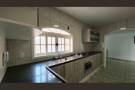 Casa para alugar com 271m², 4 quartos e 3 vagasCozinha