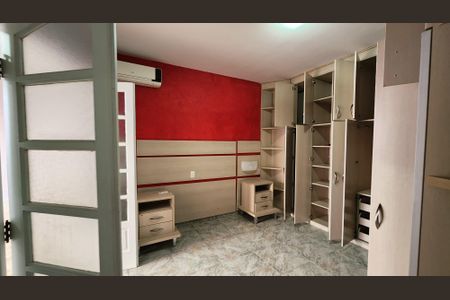 Casa para alugar com 271m², 4 quartos e 3 vagasSuíte