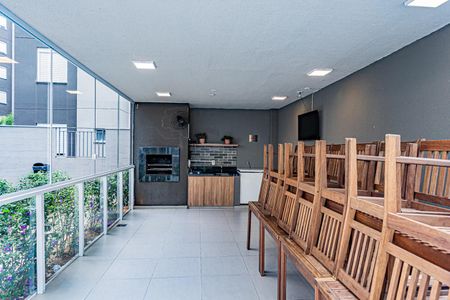 Apartamento para alugar com 42m², 2 quartos e sem vaga Apartamento para alugar com 42m², 2 quartos e sem vagaÁrea comum - Churrasqueira