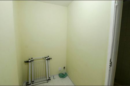 Apartamento para alugar com 70m², 2 quartos e 1 vaga Apartamento para alugar com 70m², 2 quartos e 1 vagaQuarto de Serviço