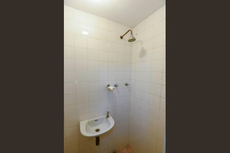 Apartamento para alugar com 70m², 2 quartos e 1 vaga Apartamento para alugar com 70m², 2 quartos e 1 vagaBanheiro de Serviço