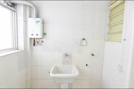 Apartamento para alugar com 70m², 2 quartos e 1 vaga Apartamento para alugar com 70m², 2 quartos e 1 vagaÁrea de Serviço