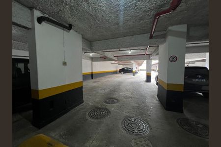 Apartamento para alugar com 70m², 2 quartos e 1 vaga Apartamento para alugar com 70m², 2 quartos e 1 vagaGaragem