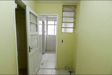 Apartamento para alugar com 70m², 2 quartos e 1 vaga Apartamento para alugar com 70m², 2 quartos e 1 vagaQuarto de Serviço