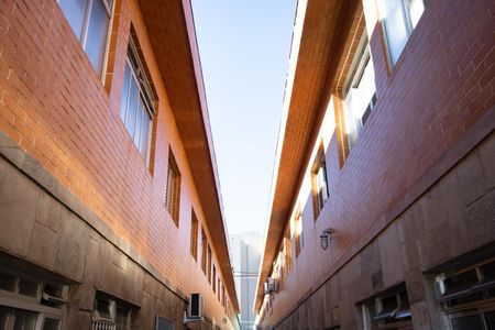 Studio para alugar com 33m², 1 quarto e 1 vaga Studio para alugar com 33m², 1 quarto e 1 vagaFachada do bloco