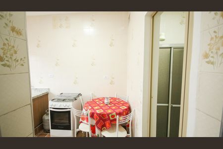 Studio para alugar com 33m², 1 quarto e 1 vaga Studio para alugar com 33m², 1 quarto e 1 vagaCozinha