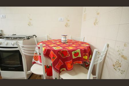 Studio para alugar com 33m², 1 quarto e 1 vaga Studio para alugar com 33m², 1 quarto e 1 vagaCozinha